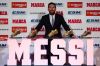 Lionel+Messi+receiving+Golden+Shoe+award+_Wbu9ZRXXKyx.jpg